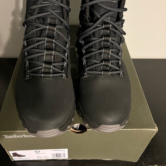 Timberland 6in boot - Picture 3 of 9